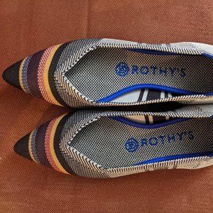 Rothys 6.5 Inverse Stripe Points